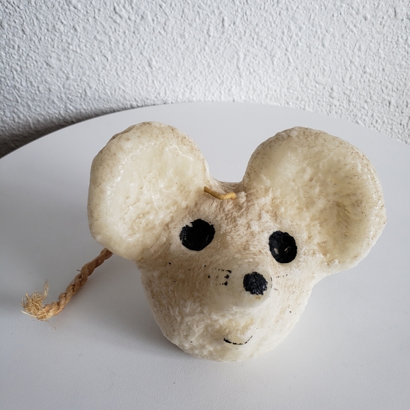 JackBNimble Other - #Vintage 1960-70s Jack B Nimble Wax  White Mouse Head Shaped Decorative Candle .